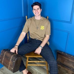 Meet your Posher, Esteban